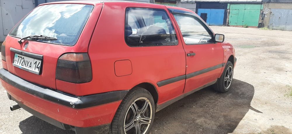 Продам гольф 3 1.8