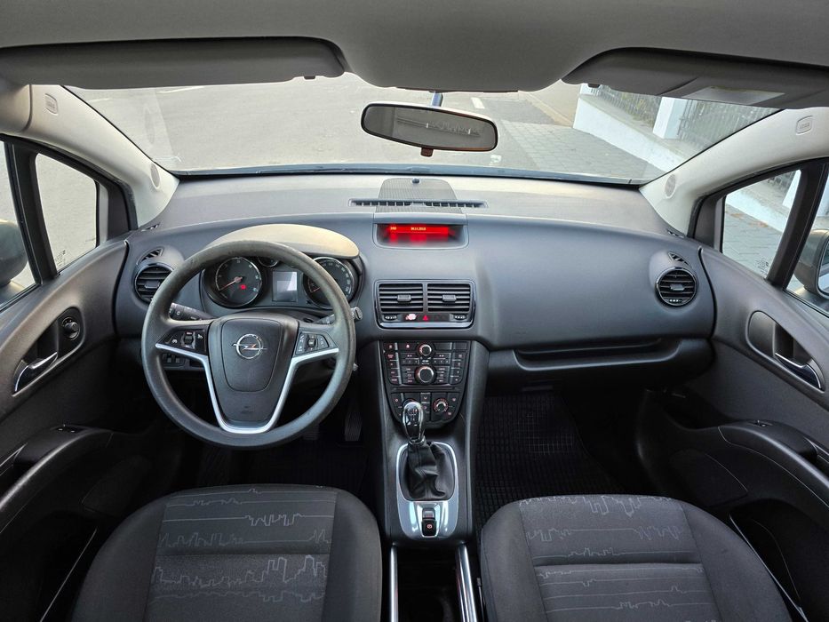 Opel Meriva B 2011
