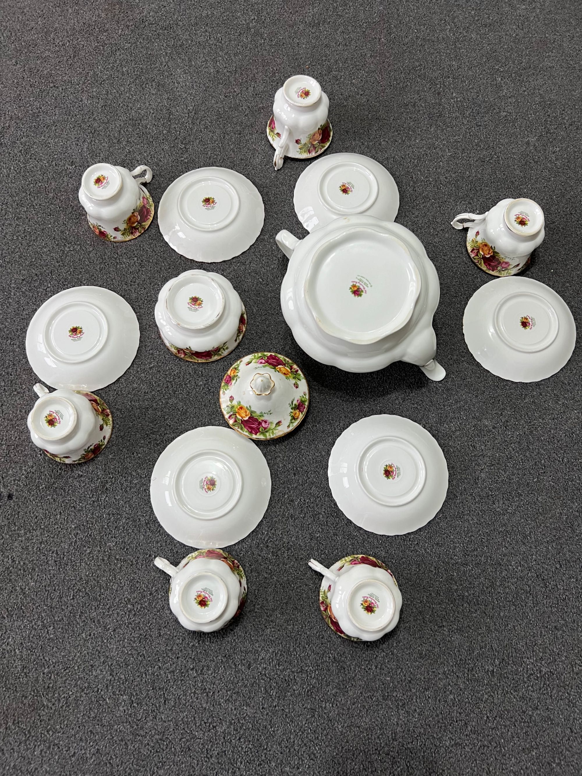 Порцеланов Кафе чай сервиз Royal Albert