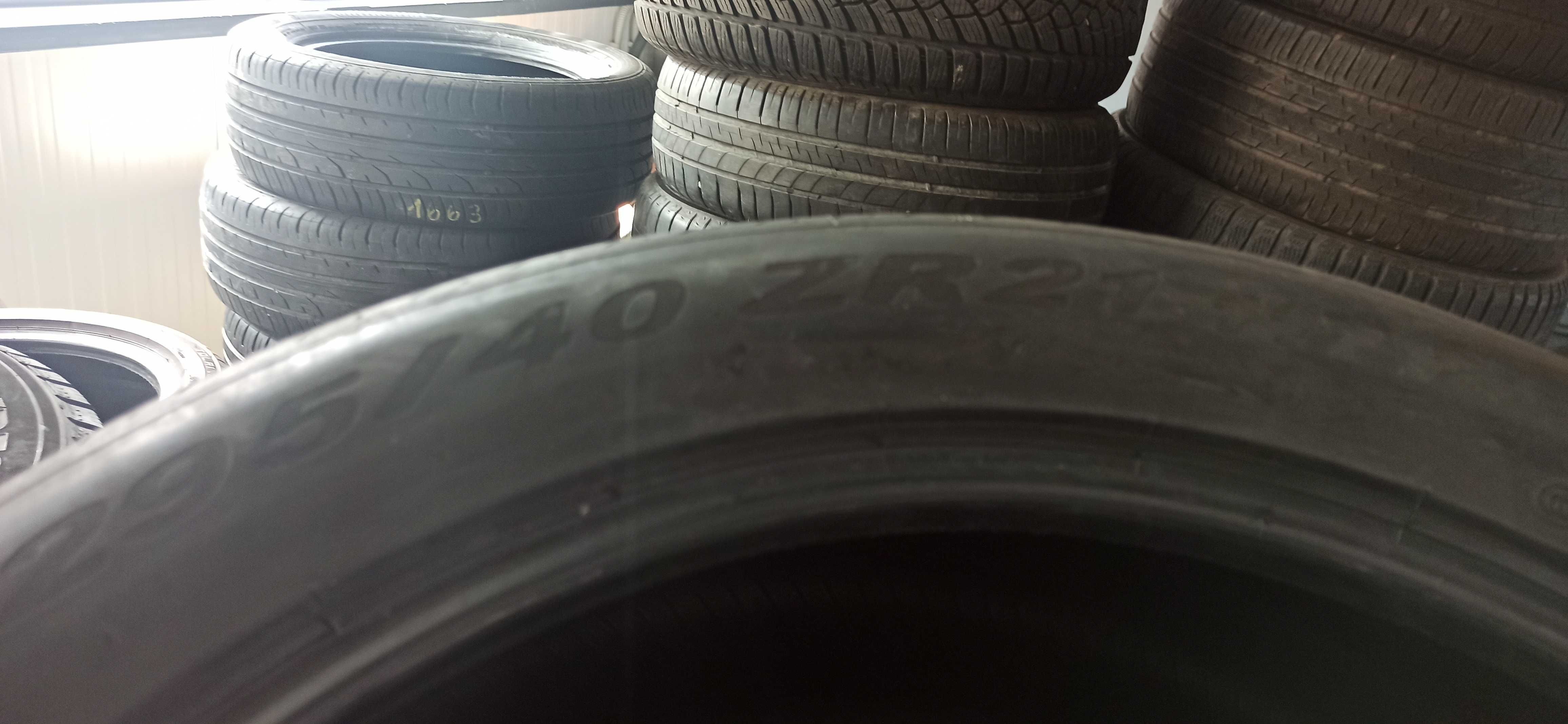 2бр.летни гуми 295/40/21 Pirelli