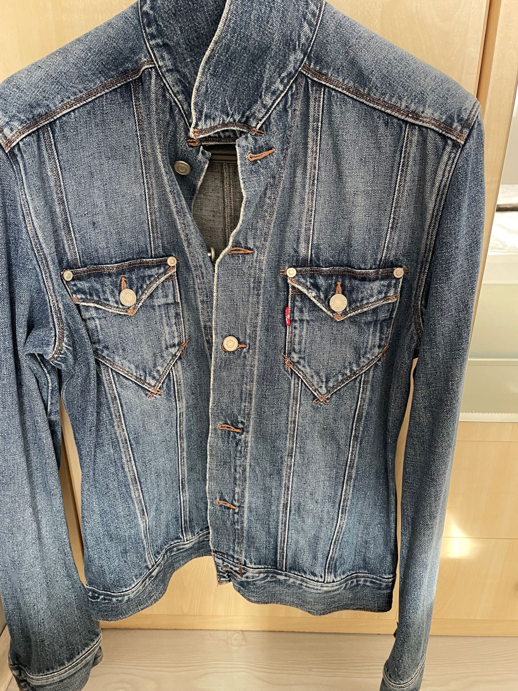 Дънково яке Levi’s  L размир