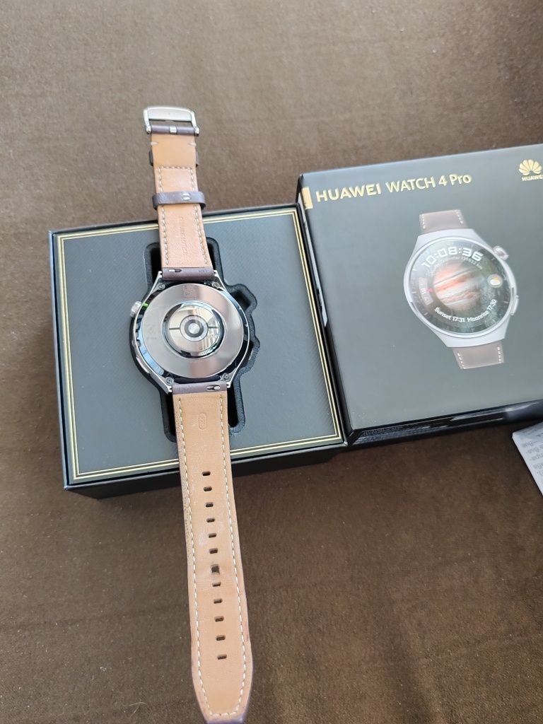 Huawei Watch 4 Pro LTE с гаранция