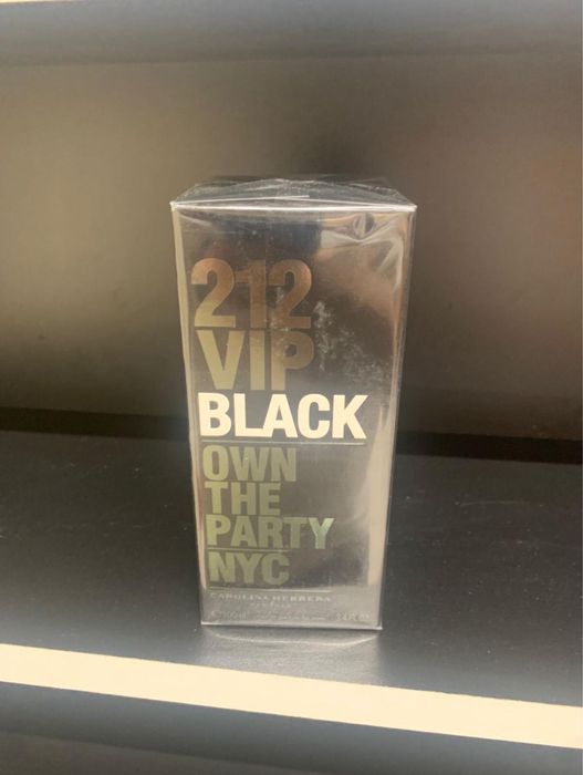 vand parfum 212 VIP Black Carolina Herrera