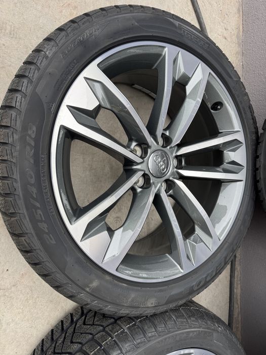 Jante Originale Audi S-line R18 A5 A4 A6 echipate iarna noi Pirelli