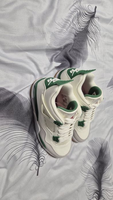 Jordan 4 SB Pine Green nike