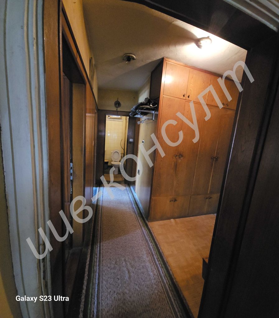 Продава се Тристаен апартамент в Велико Търново, Център - 98 кв.м за 1174 €/кв.м - Снимка #6