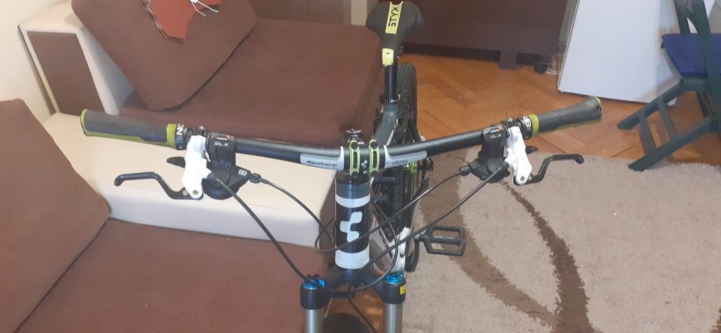 Mtb.  Full Suspension Cube Ams 125