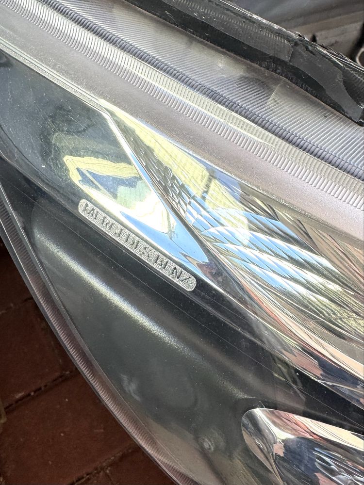 Оригинални оборудвани LED фарове за Mercedes V class Vito W447