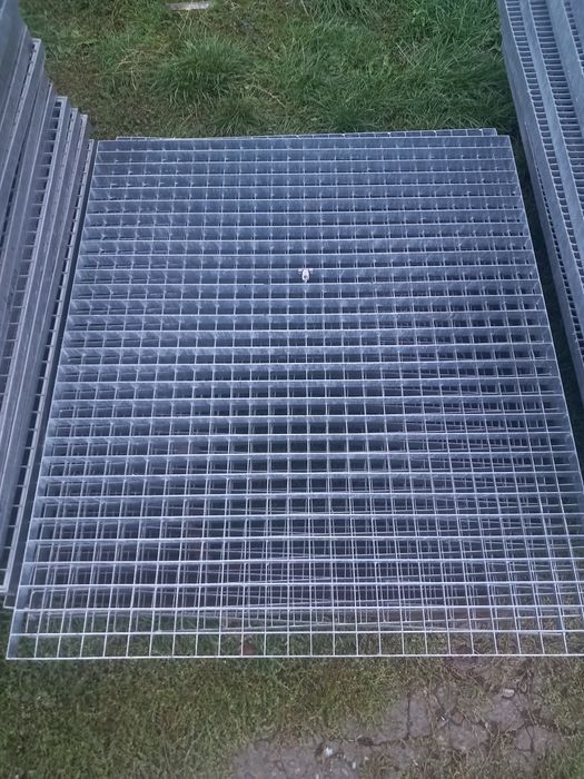 Grătare zincate galvanizate tăiem orice dimesune dorita de client
