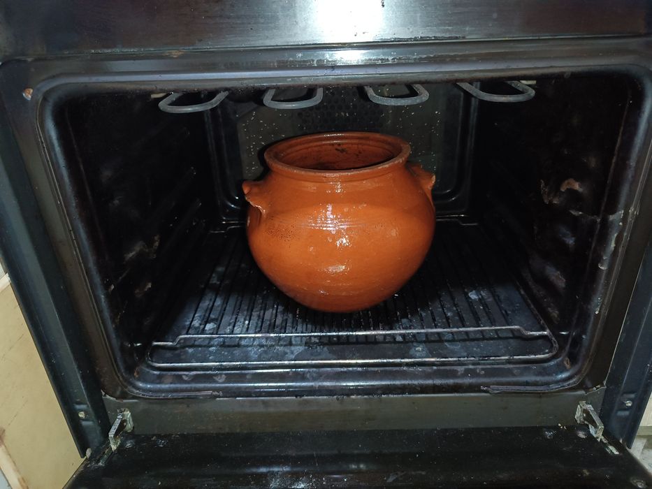 ФУРНА за вграждане с керамичен плот четворка