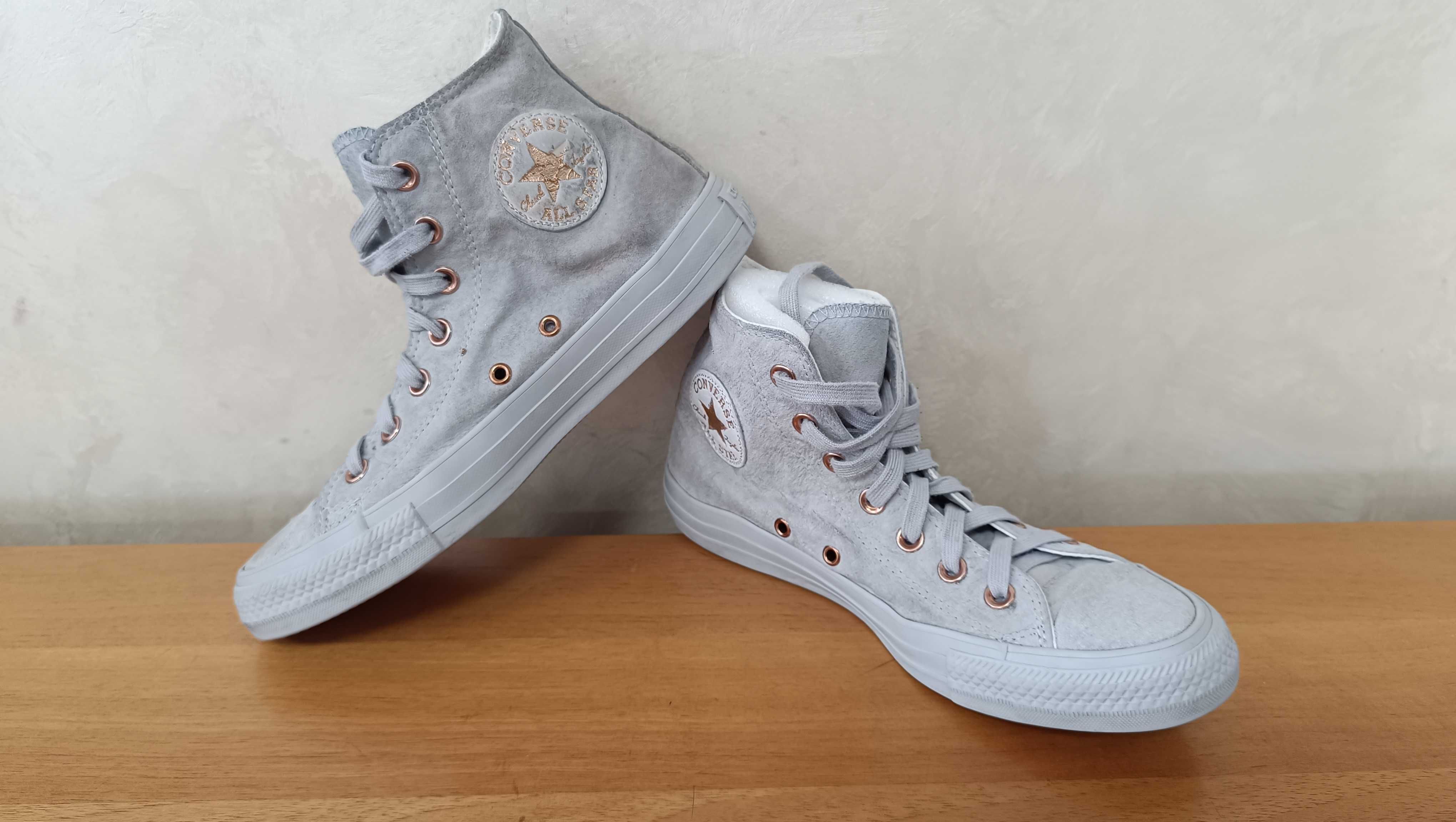 Converse-Много Запазени