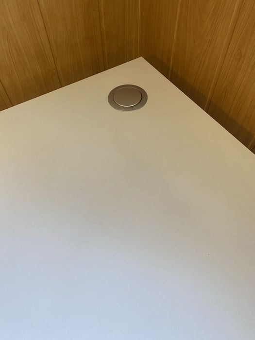 Birou alb din Jisk, transport gratuit, 450 lei