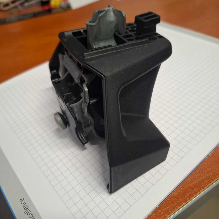 Thule EvoFixpoint 7107 - основа за багажник