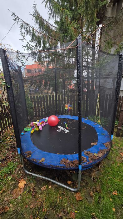 Детски батут BUBA с размери 244см
