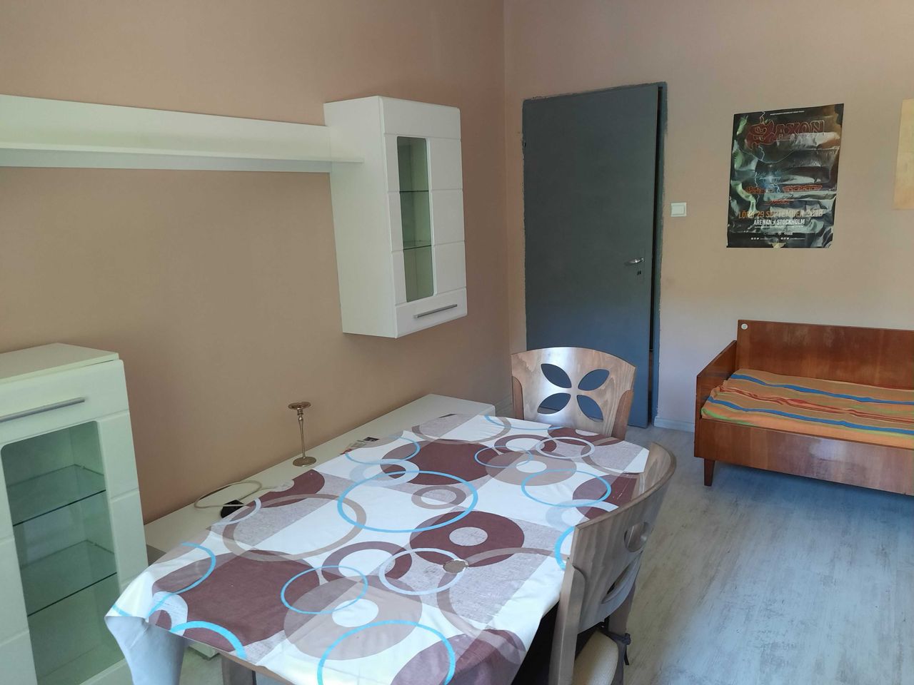 Продава се Тристаен апартамент в София, Красна поляна 1 - 89 кв.м за 1523 €/кв.м - Снимка #1