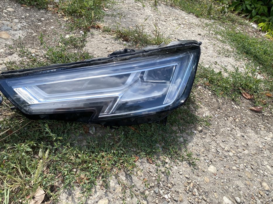 Far Audi A4 B9 8W 2015 - 2019 far stanga Matrix led