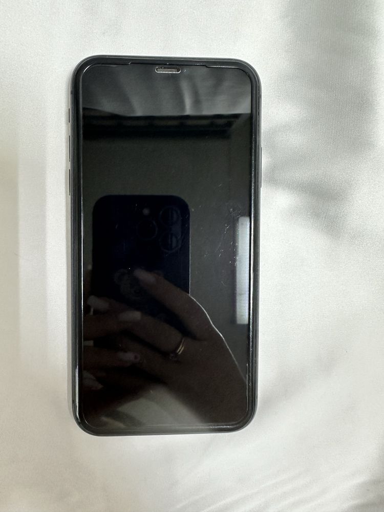 Продам iPhone 11 64gb (Алматы номер лота 353617)