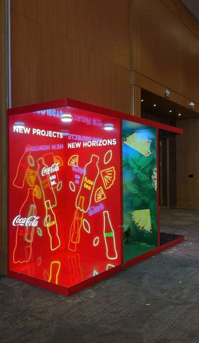 Фотозоны от Focus Advertising\Focus Advertising fotozonalari