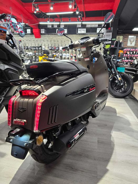 Scuter Keeway Sixties 125cc cat B125,A1 - promotie la MYMOTO CLUJ