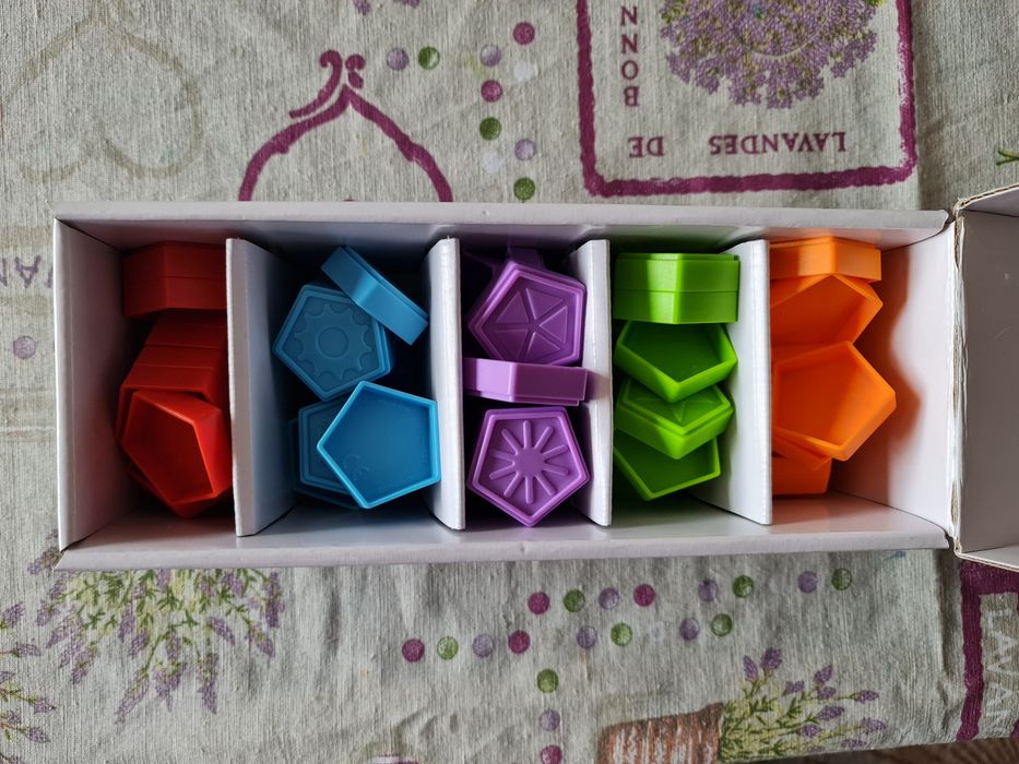 Игра Stakz. 6 + От 2-4 играча