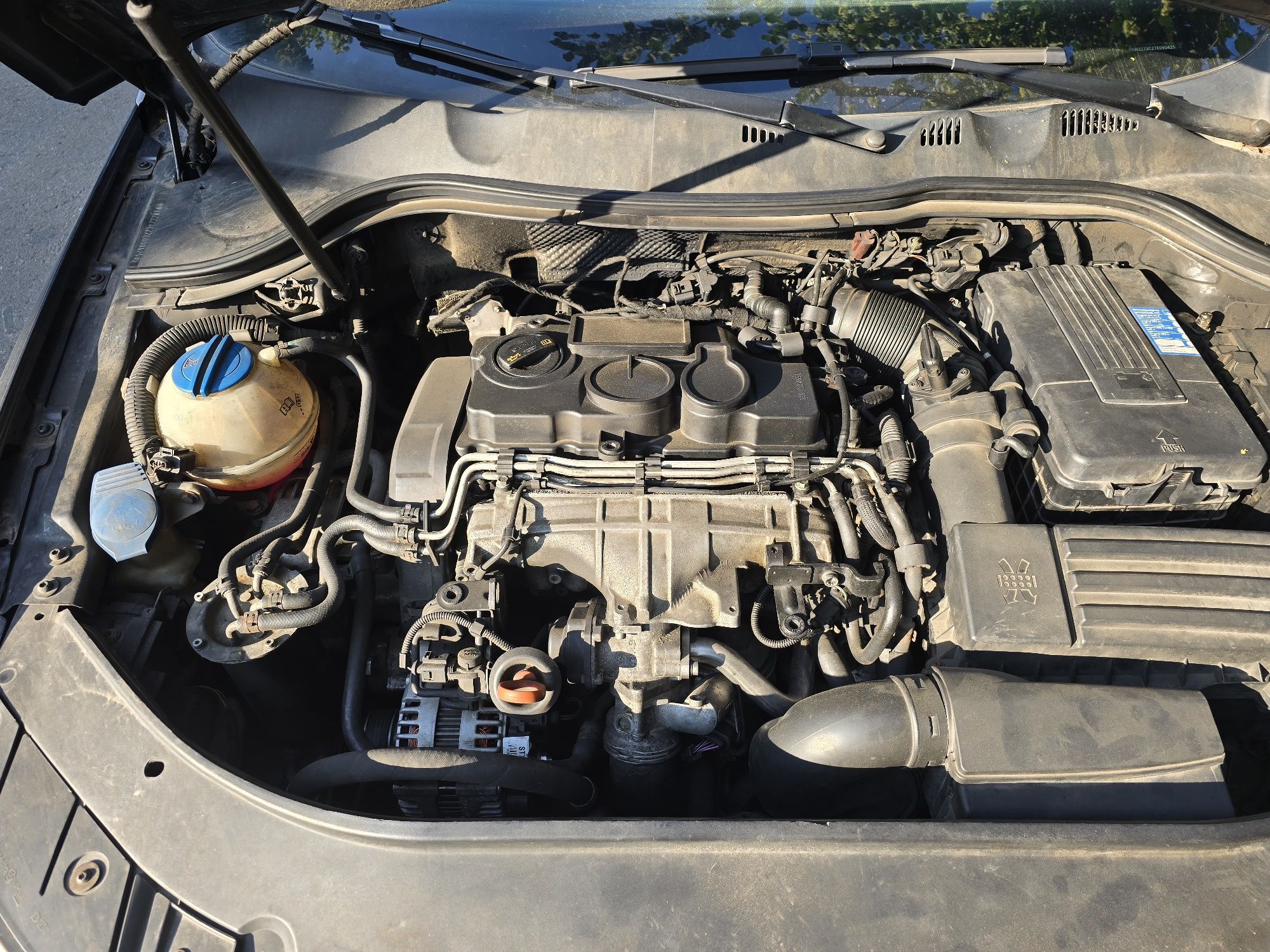 Injector 03G130073T passat B6 GOLF 5 jetta 2.0TDI BMR BRD BMN