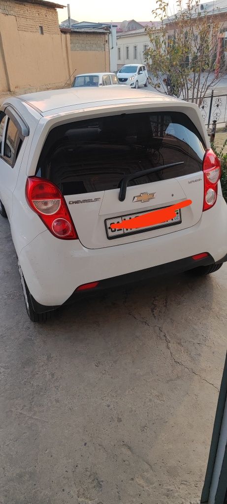 Spark   sotiladi