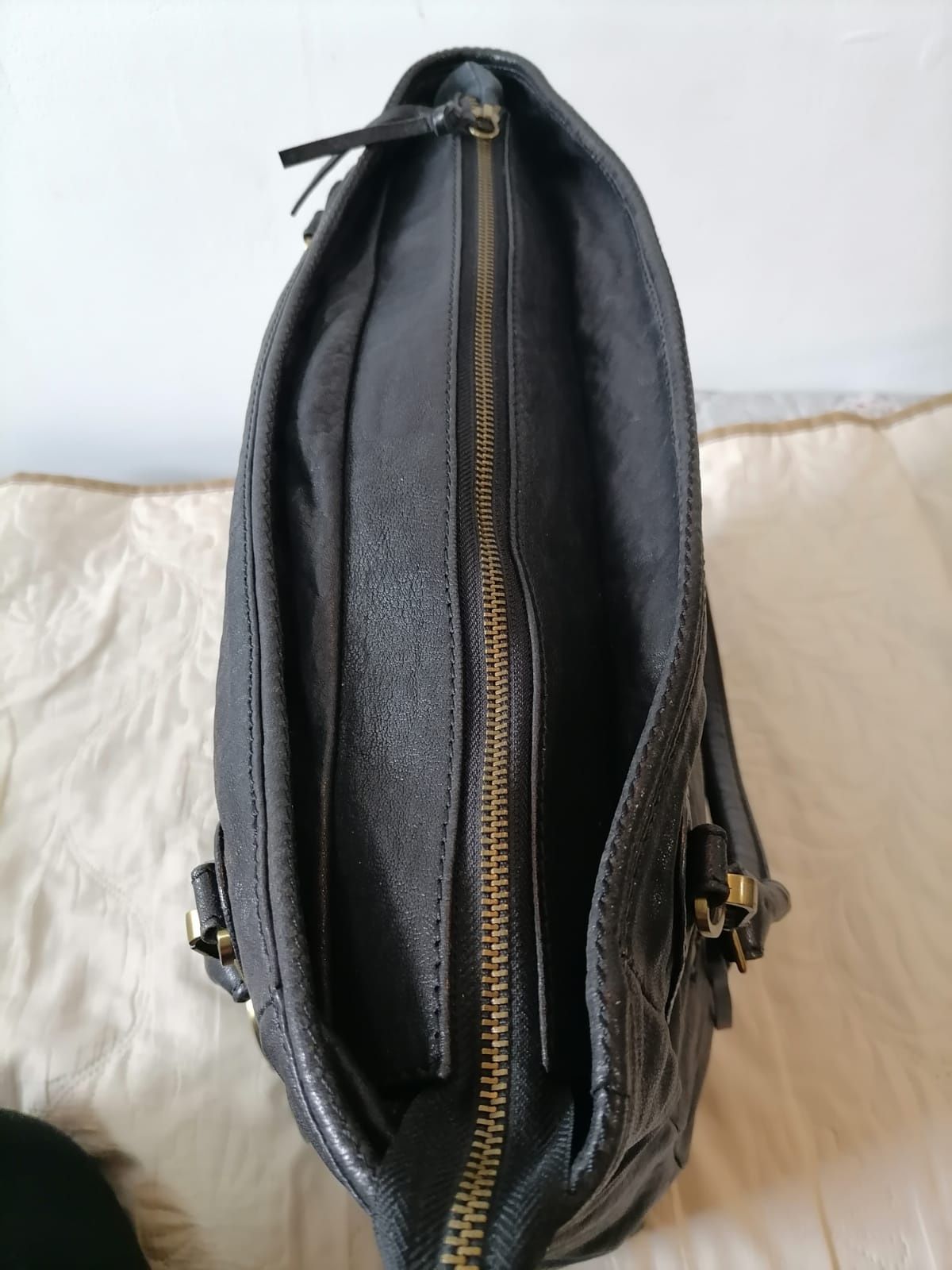 D&G кожена  дамска чанта