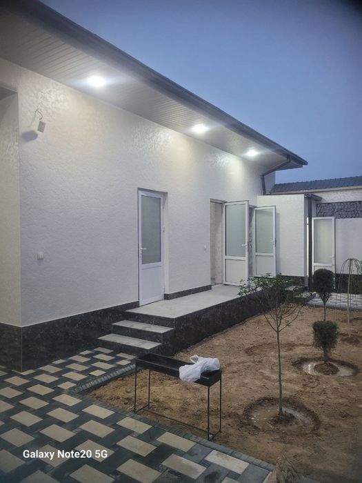 2 sotu 4 hona uy sotilafi Nazarbeda