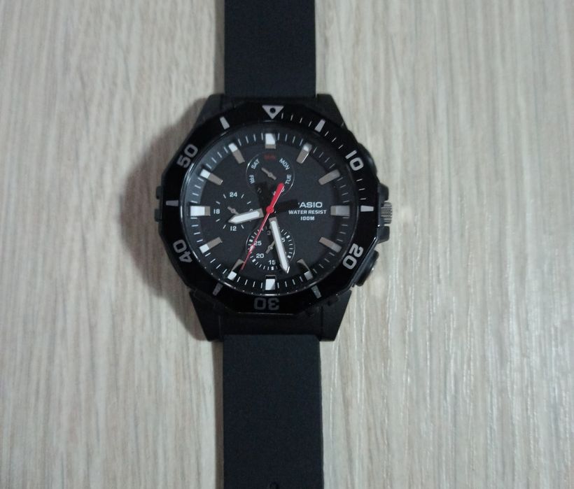 Ceas Casio negru