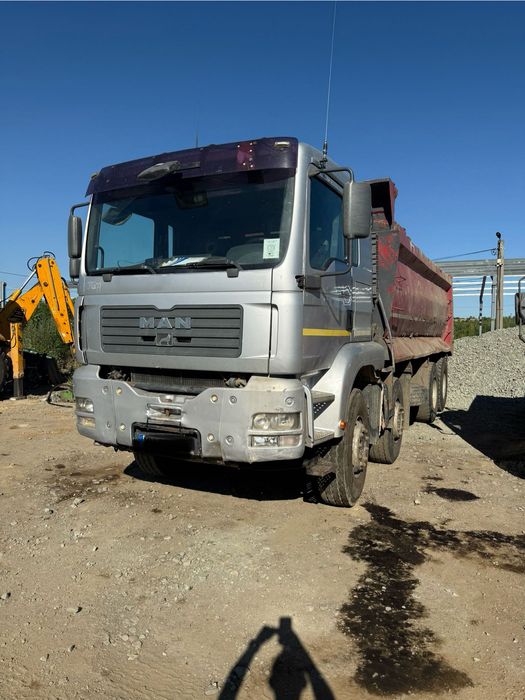 Vând autobasculanta Man 8x4