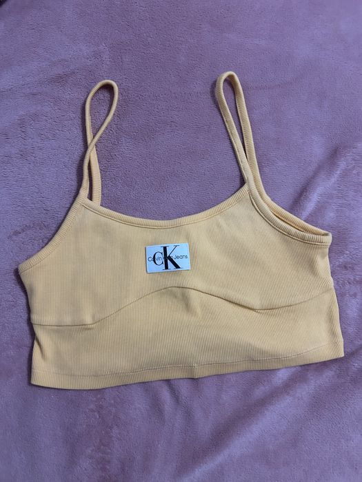 Топове, тениски - CK, Zara