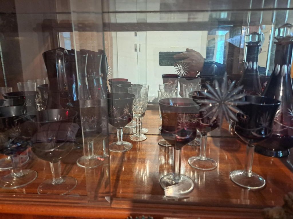 Bibelouri romanești porțelan superior