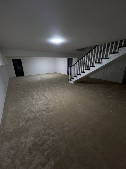 Профессиональная укладка ковров, ковролина, оверлок, склейка