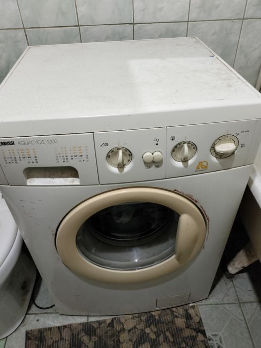 Продам машинку в рабочем