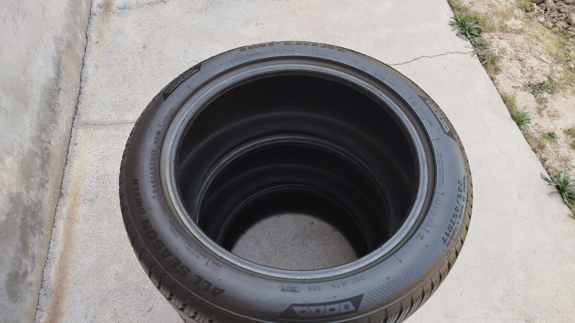 245 45 R17 Shina Imperial 2 dona