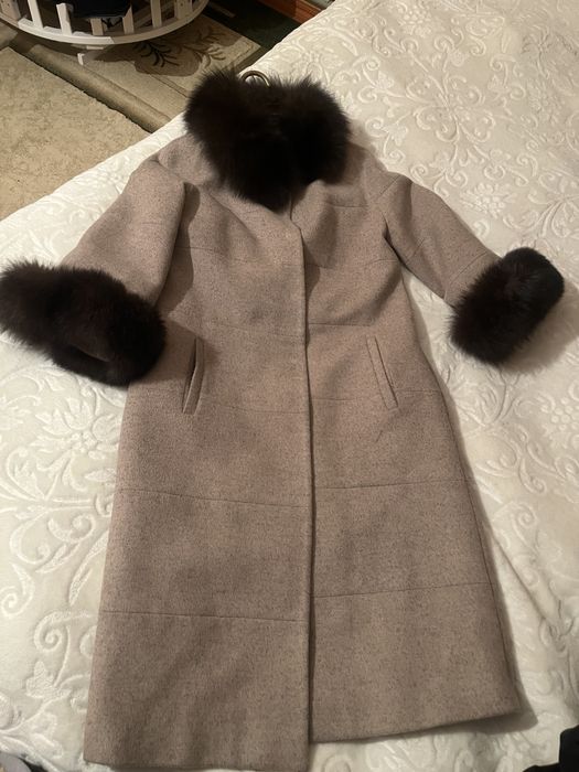 Проадется пально почти новый одевала не много