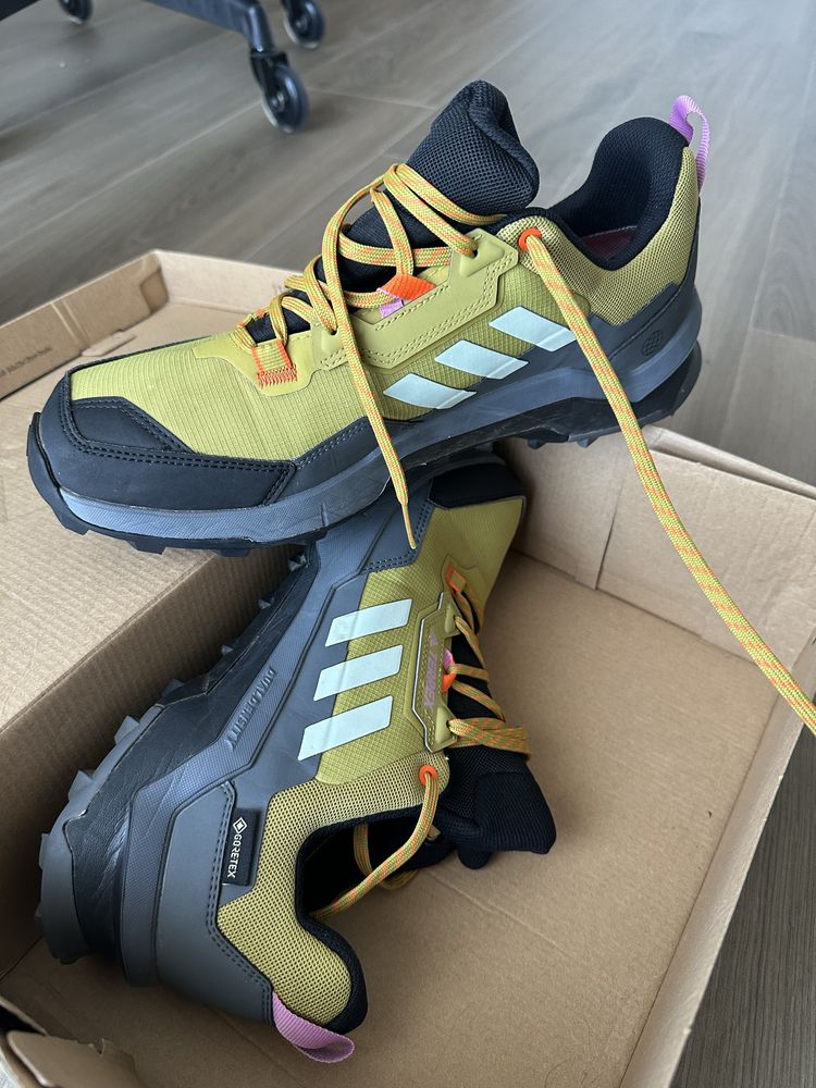 Bocanci Adidas Terrex AX4 Goretex - marimea 44 - GZ1724