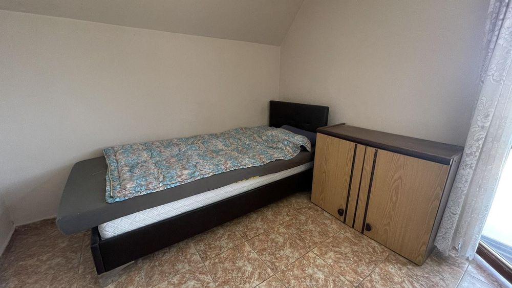 Продава се Двустаен апартамент в Бургас, Изгрев - 85 кв.м за 789 €/кв.м - Снимка #4