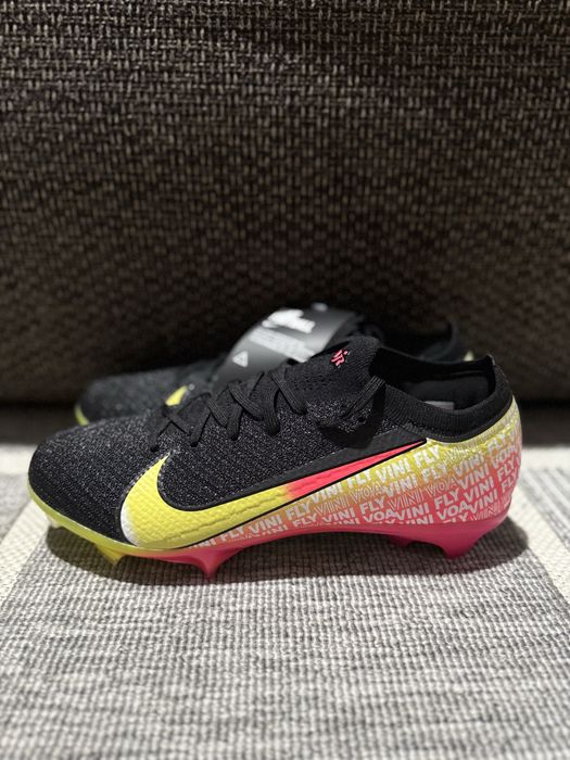 Ghete fotbal Nike Mercurial marimea 41 si 43