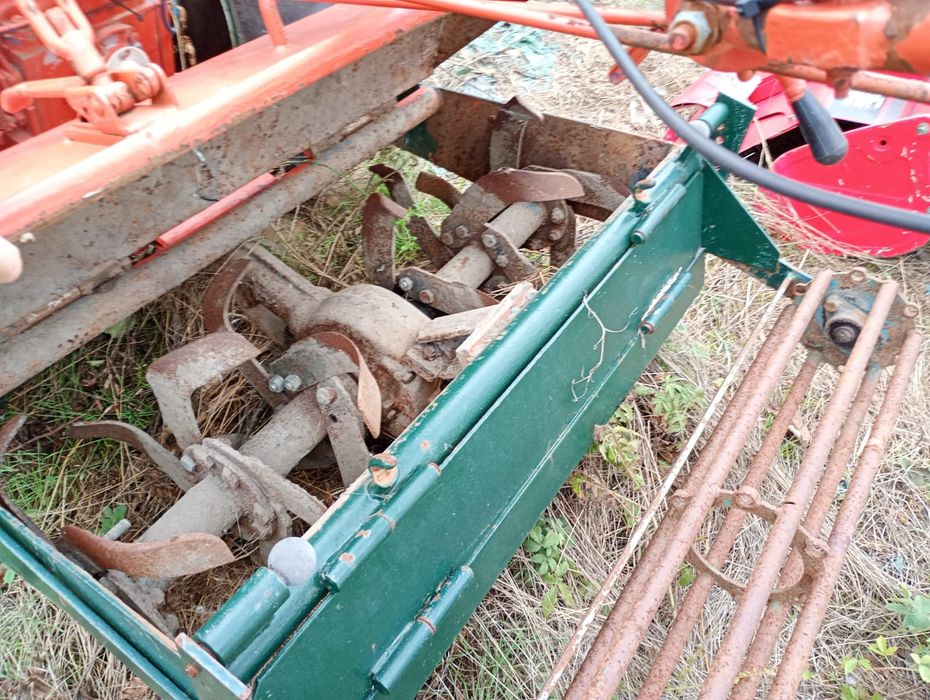 Tractoras/motocultor 33 cp