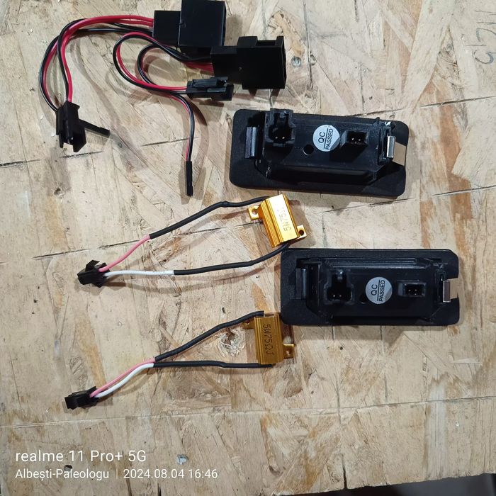 Lampa număr stânga dreapta Skoda Octavia 3