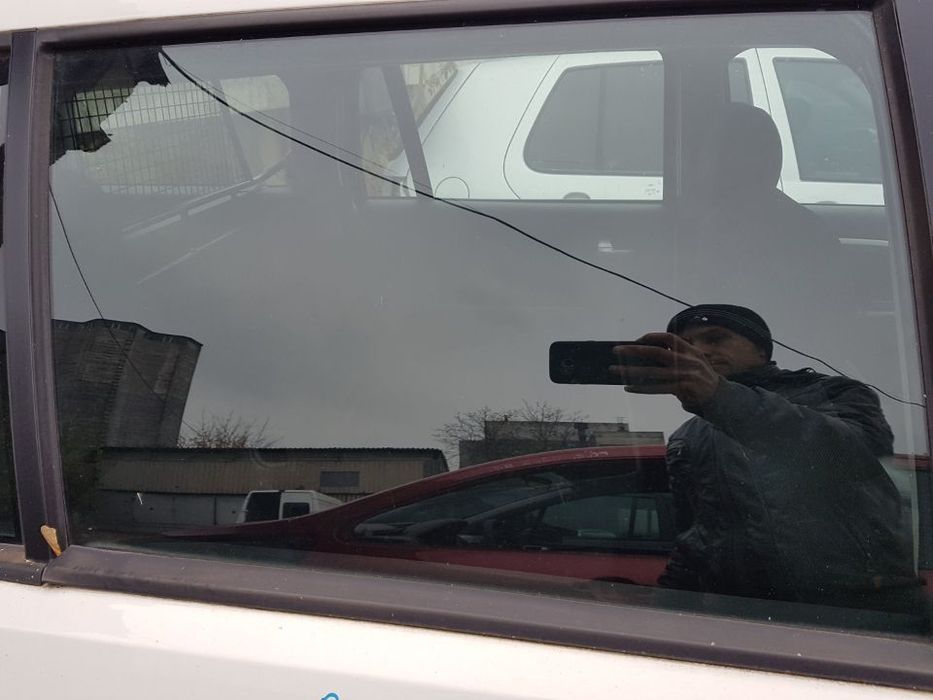 Geam Usa / Portiera Dreapta Spate Culisant Ford Mondeo mk 3 Break 2000 - 2007