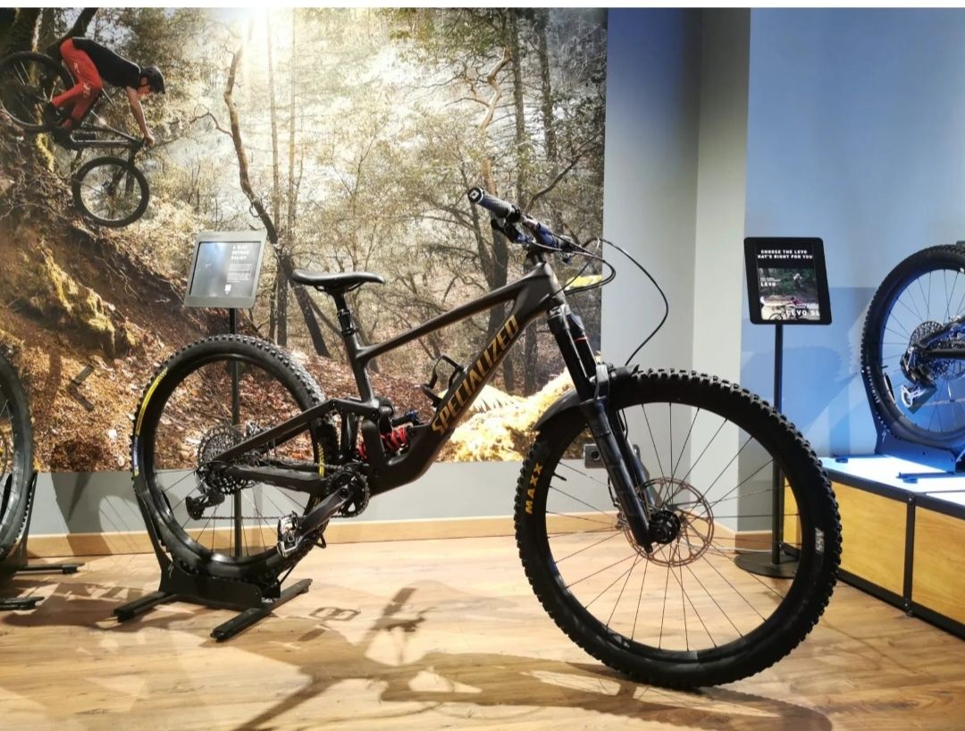 Specialized enduro comp 2023