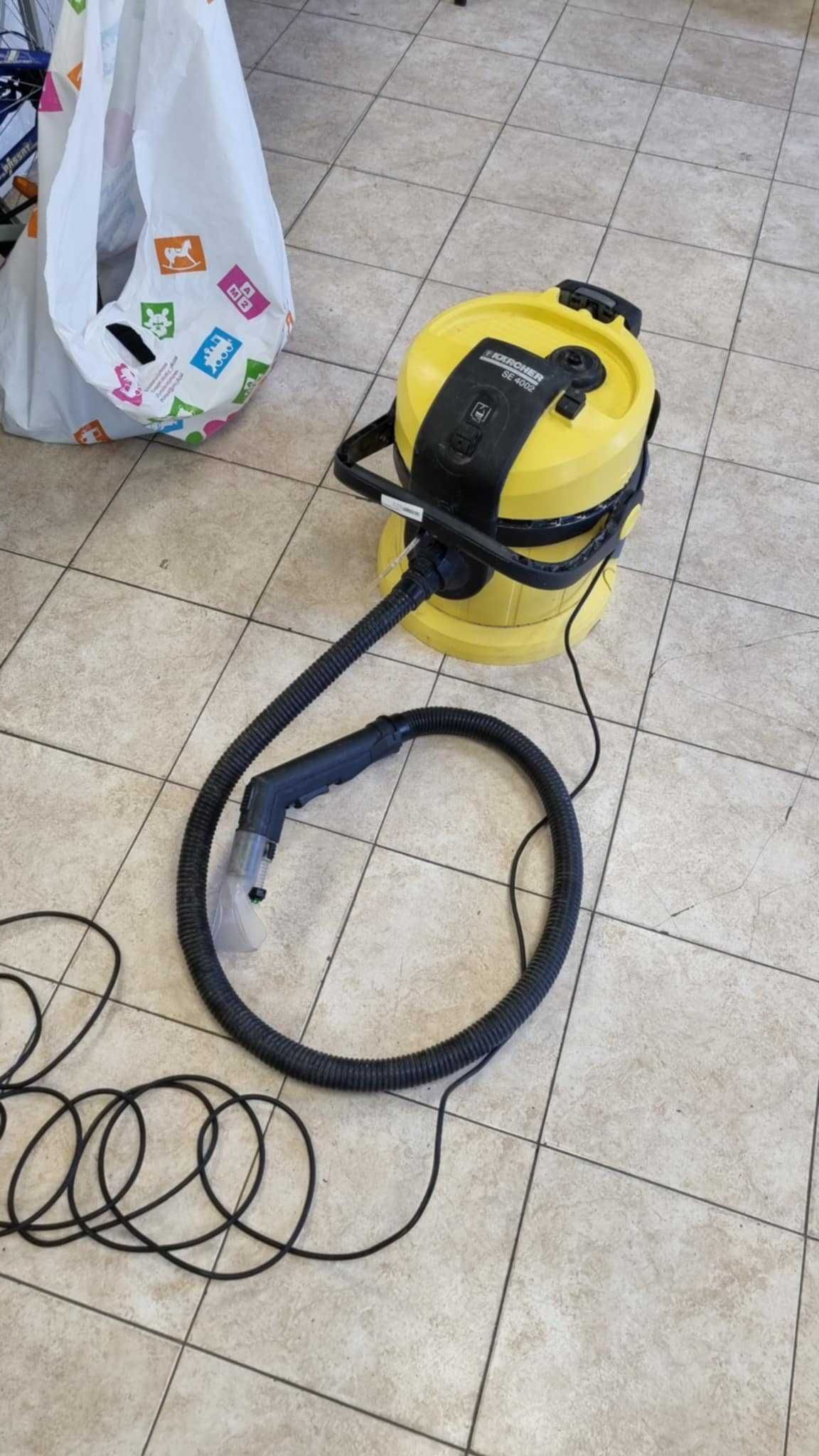 Прахосмукачка Karcher SE-4002