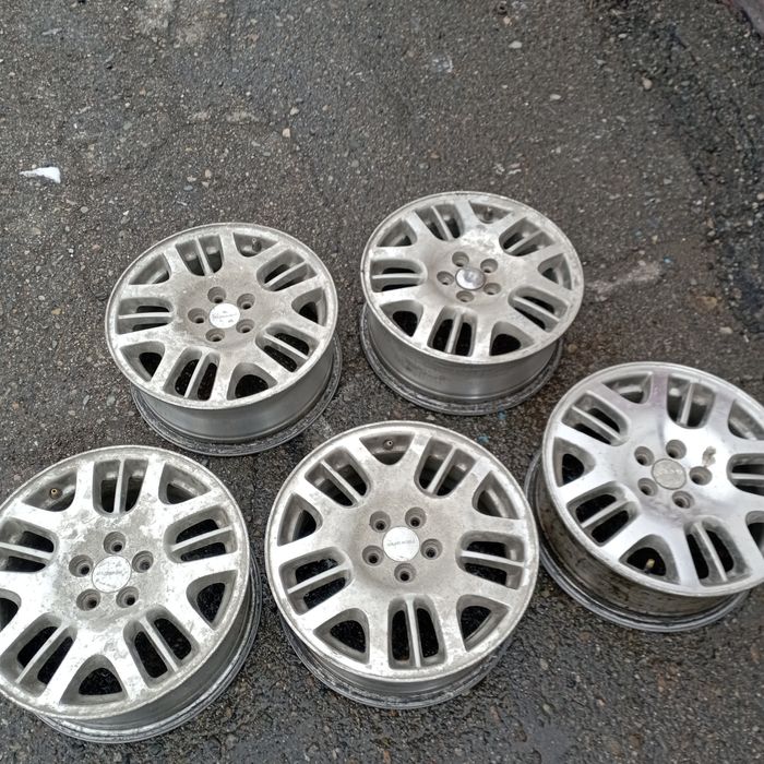 Диски R16 , ET48, DIA 56,1 PCD 5/100 made in Japan .