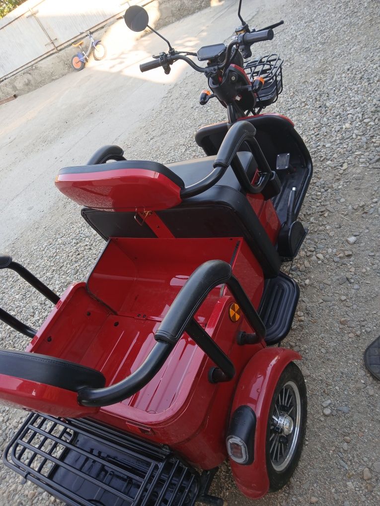Triciclu Electric Rotakt Camarad