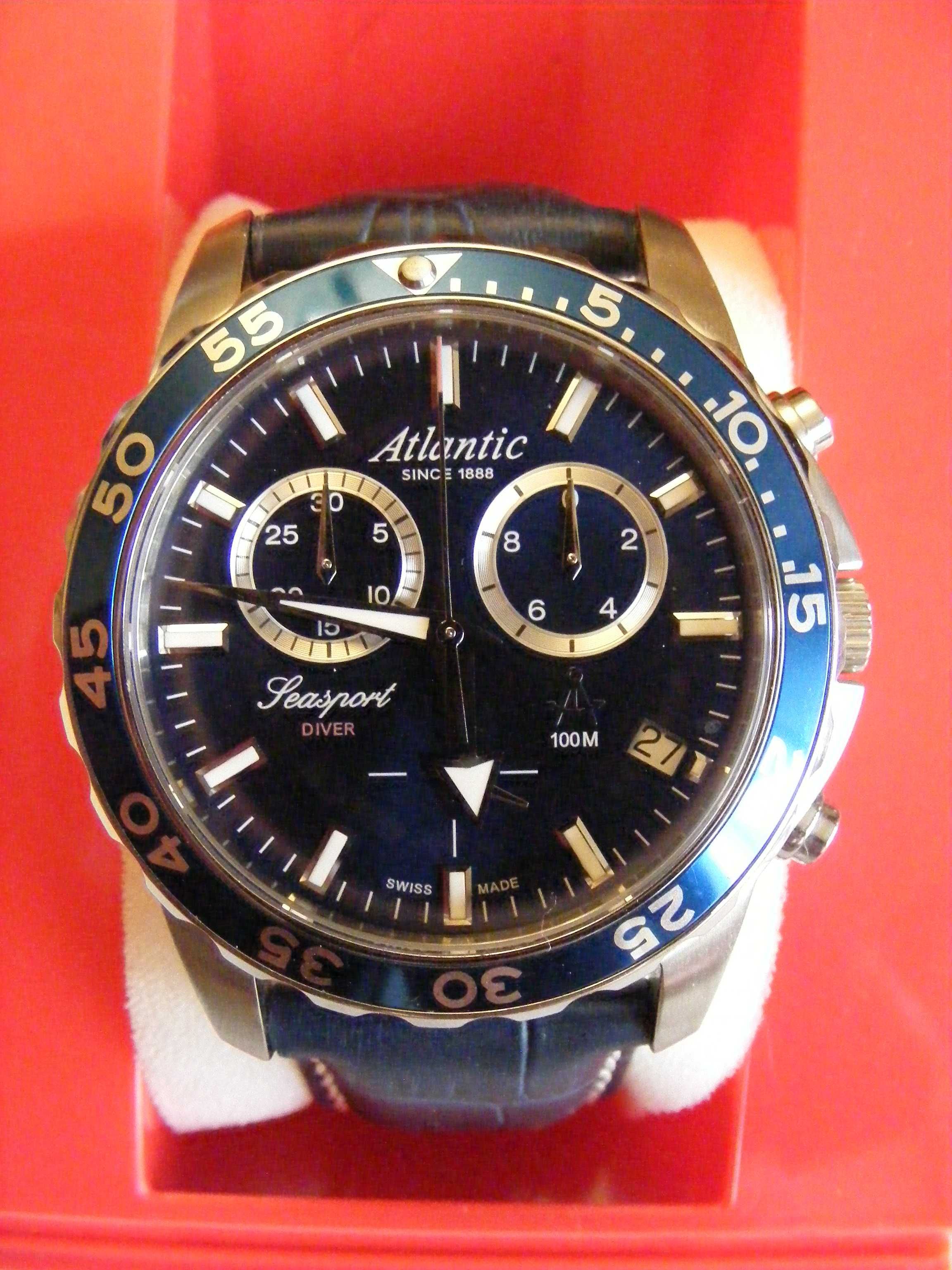 Atlantic Seasport Men Diver Chronograph 100 M.