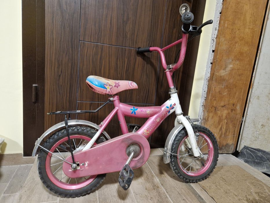 (Запазено) Детско колело за момиче