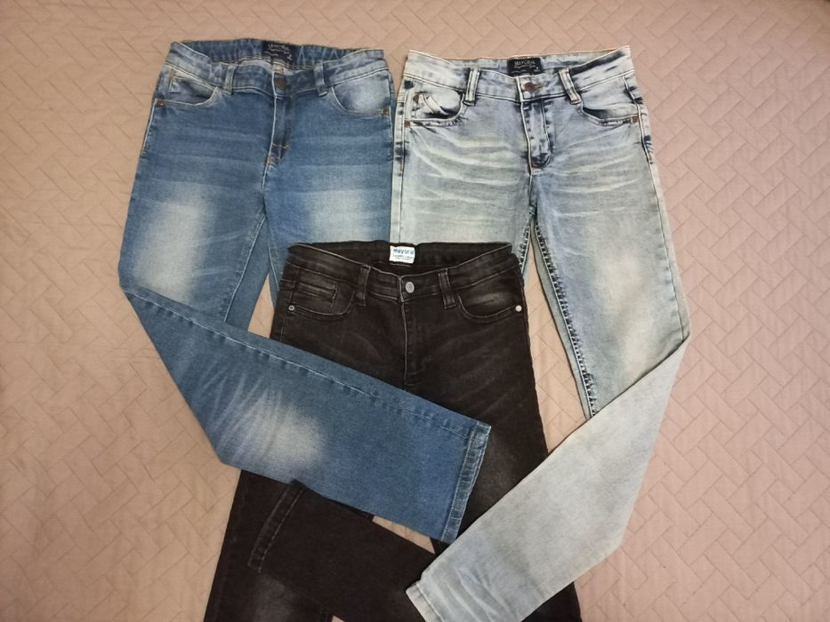 Дрехи есен/зима за 9 год