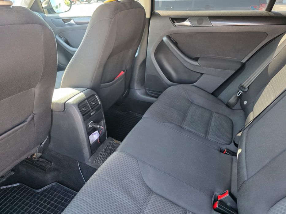WV Jetta Intretinut